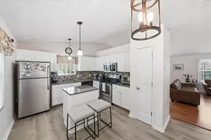 23 Moss Ln, Coventry, RI 02816 - Photo 16