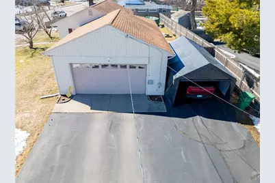 1785 W Shore Road, Warwick, RI 02889 - Photo 6