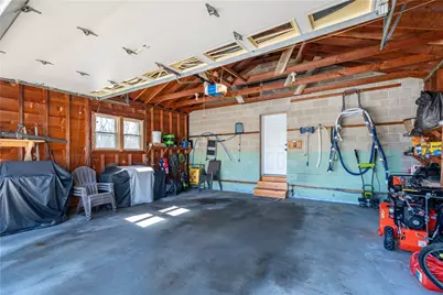 1785 W Shore Road, Warwick, RI 02889 - Photo 38