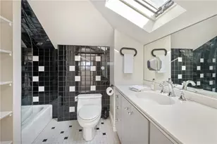 98 Congdon St, Providence, RI 02906 - Photo 26