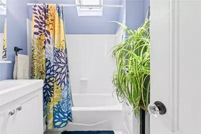 75 Roseneath Avenue, Newport, RI 02840 - Photo 40