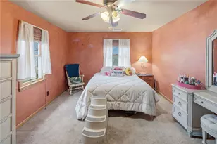 109 Pinecrest Dr, Pawtucket, RI 02861 - Photo 30