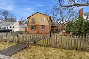 109 Pinecrest Dr, Pawtucket, RI 02861 - Photo 48