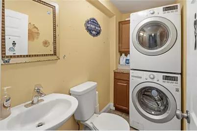 109 Pinecrest Drive, Pawtucket, RI 02861 - Photo 12