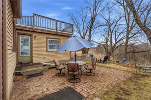 109 Pinecrest Dr, Pawtucket, RI 02861 - Photo 44