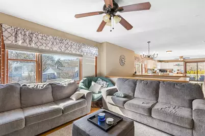 4 Wayne Street, Narragansett, RI 02882 - Photo 12