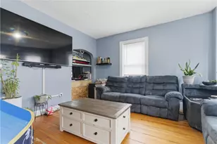 85 Hendricks St, Central Falls, RI 02863 - Photo 14