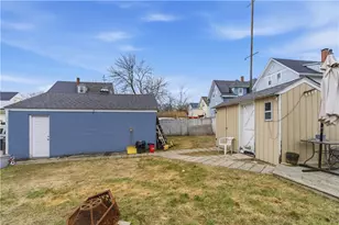 85 Hendricks St, Central Falls, RI 02863 - Photo 42