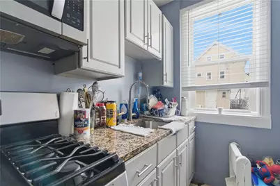 85 Hendricks Street, Central Falls, RI 02863 - Photo 20