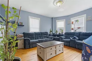 85 Hendricks St, Central Falls, RI 02863 - Photo 12