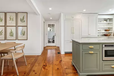 108 Prospect Hill Street, Newport, RI 02840 - Photo 4