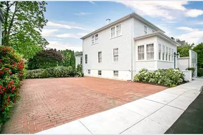 12 Poplar Street, Newport, RI 02840 - Photo 2