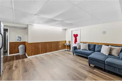 60 Imperial Avenue, Cranston, RI 02920 - Photo 14