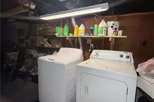 136 Hemond Ave, Woonsocket, RI 02895 - Photo 18