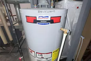 136 Hemond Ave, Woonsocket, RI 02895 - Photo 16