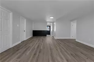 403 Commonwealth Ave, Warwick, RI 02886 - Photo 6