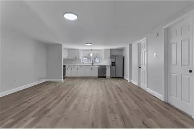 403 Commonwealth Avenue, Warwick, RI 02886 - Photo 4