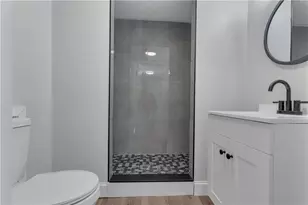 403 Commonwealth Ave, Warwick, RI 02886 - Photo 32