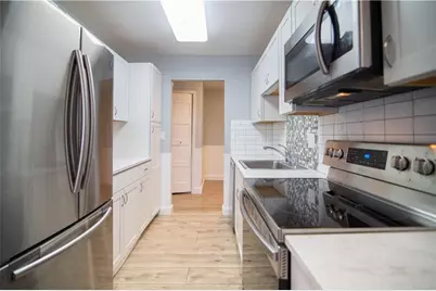 23 Bullocks Point Avenue #4A, East Providence, RI 02915 - Photo 1