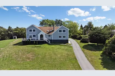 10 J H Dwyer Drive, Middletown, RI 02842 - Photo 2