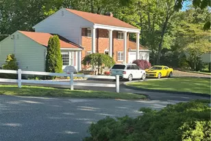 60 Sherwood Dr, Westerly, RI 02891 - Photo 1