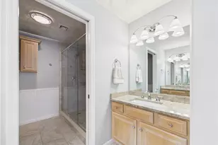 246 Spencer Woods Dr, Warwick, RI 02818 - Photo 16