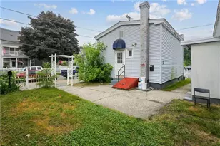 42 Transit St, Woonsocket, RI 02895 - Photo 14