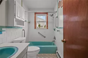 14 Maxfield Ave, East Providence, RI 02914 - Photo 22