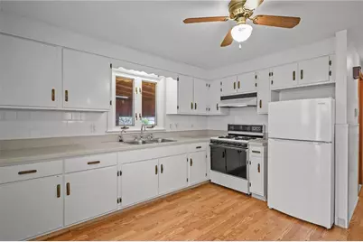 14 Maxfield Avenue, East Providence, RI 02914 - Photo 28