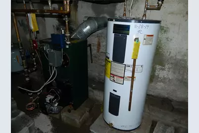 182 Simmonsville Avenue, Johnston, RI 02919 - Photo 24