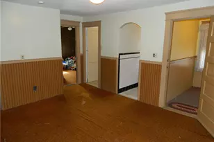 182 Simmonsville Ave, Johnston, RI 02919 - Photo 14