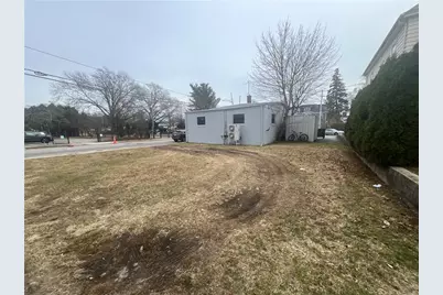 969 Smith Street, Providence, RI 02908 - Photo 6