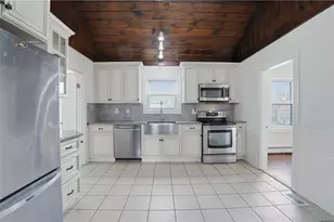 32 Broad St, Burrillville, RI 02859 - Photo 10