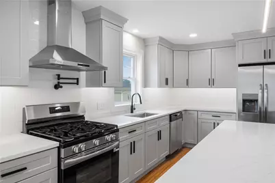 89 St. Agnes Avenue, Woonsocket, RI 02895 - Photo 8