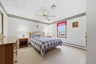 202 Marshall Ave, Cumberland, RI 02864 - Photo 12