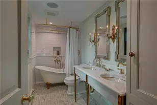 127 Harrison Ave, Newport, RI 02840 - Photo 26