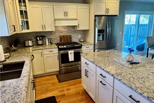 20 Robert Ave, Warwick, RI 02818 - Photo 14