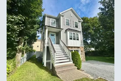 20 Robert Avenue, Warwick, RI 02818 - Photo 2