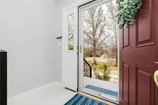 1505 Fairway Dr, Middletown, RI 02842 - Photo 2