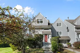 1505 Fairway Dr, Middletown, RI 02842 - Photo 1