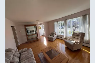1047 Narragansett Parkway, Warwick, RI 02888 - Photo 6