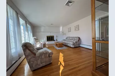 1047 Narragansett Parkway, Warwick, RI 02888 - Photo 4