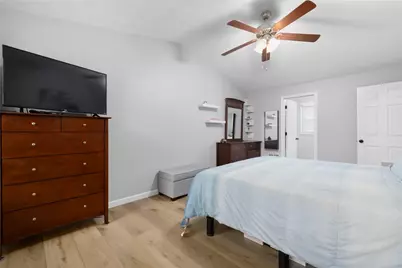 69 Walden Way, Cranston, RI 02921 - Photo 24