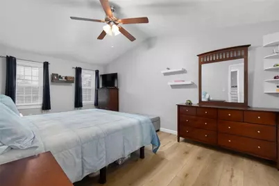 69 Walden Way, Cranston, RI 02921 - Photo 22