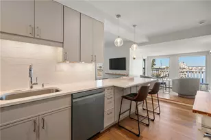 58 Washington St, Newport, RI 02840 - Photo 4