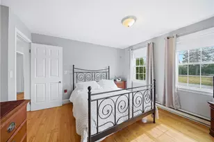 85 Gillan Ave, Warwick, RI 02886 - Photo 18