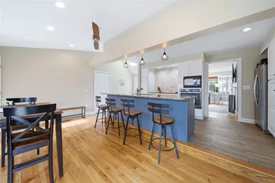 85 Gillan Avenue, Warwick, RI 02886 - Photo 6