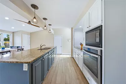 85 Gillan Avenue, Warwick, RI 02886 - Photo 10