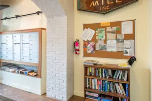 28 Bayley St, Pawtucket, RI 02860 - Photo 4