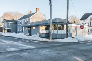 367 Child St, Warren, RI 02885 - Photo 4